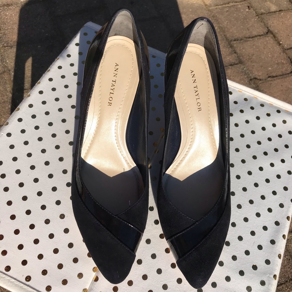 Ann Taylor Pumps (6.5) - Picture 3 of 9
